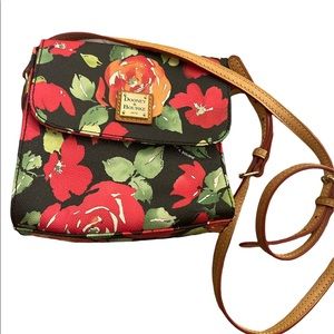 Dooney & Bourke purse